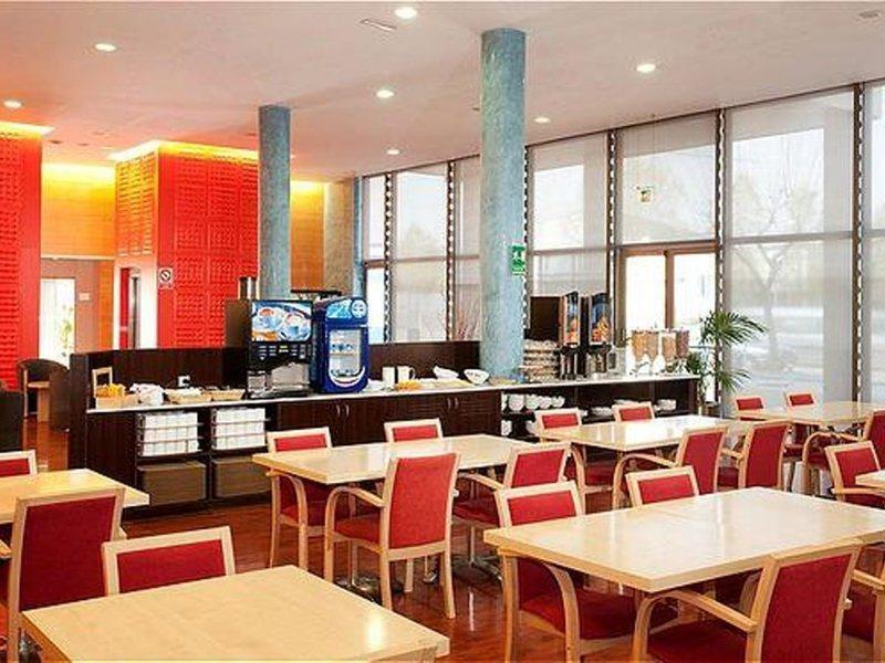 莫林斯德雷快捷假日酒店 外观 照片